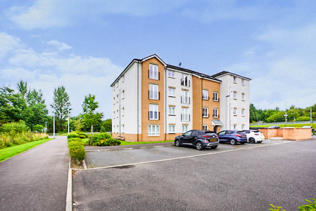 Image for property: 18205